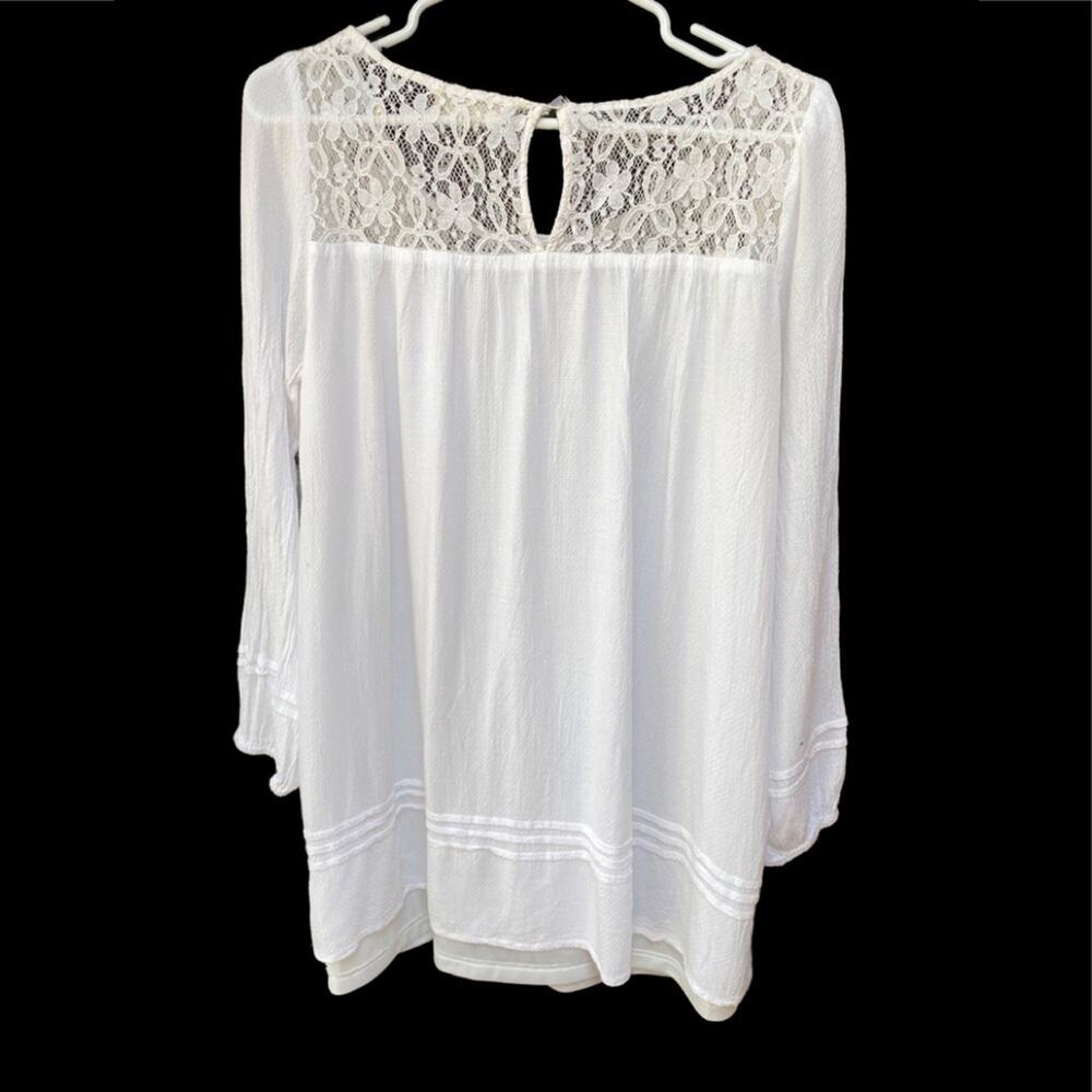 Altar’d State White Lace Dress Tunic Size M in wonderful Condition - Picture 2 of 4